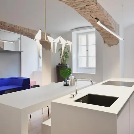 Yuki & Bal 4 * Ljubljana